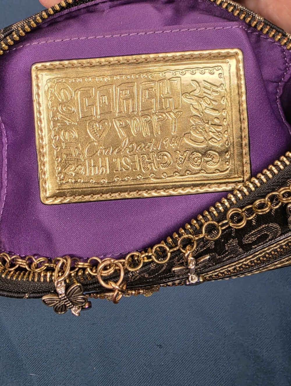 COACH Poppy Graffiti Glam/ Swingback - Picture 2 of 4